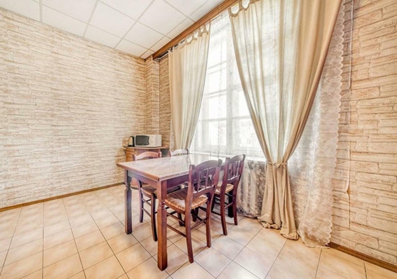 Apartments In The Center Of Minsk On Nezavisimosti 12 外观 照片